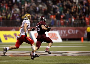 开云体育入口-北京鸭本土球员逐渐挑起进攻重担，北京鸭男篮新logo